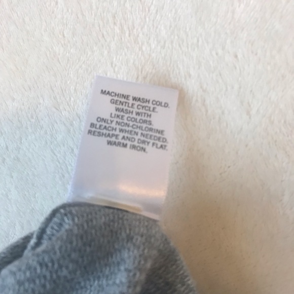 2/$20 Banana Republic Sweater - Picture 6 of 7